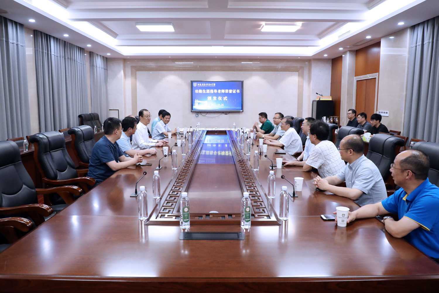 5a43b5c0efb348139964525bf4ec5c92.jpg 5a43b5c0efb348139964525bf4ec5c92.jpg