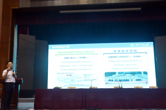 6e878f52c91649e9942f2573456e5c90.jpg 6e878f52c91649e9942f2573456e5c90.jpg