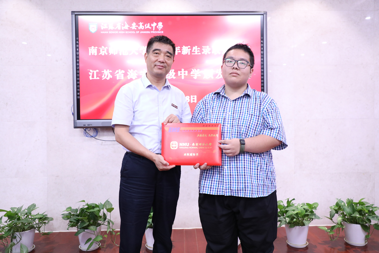 851c35133642412a8a6263100a932b63.jpg 851c35133642412a8a6263100a932b63.jpg