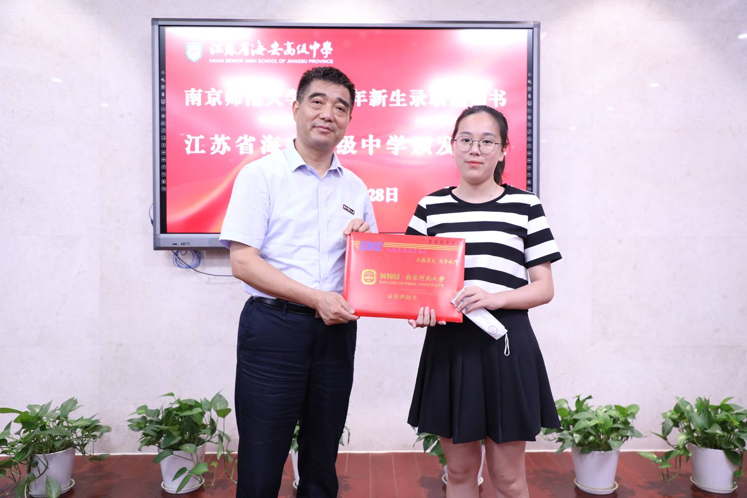 b1483db7ac4e4388ae555fcc082e5475.jpg b1483db7ac4e4388ae555fcc082e5475.jpg