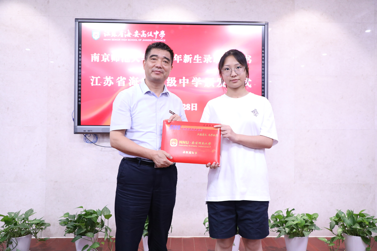 d6e5a0beee784312bc6561a41f20f357.jpg d6e5a0beee784312bc6561a41f20f357.jpg