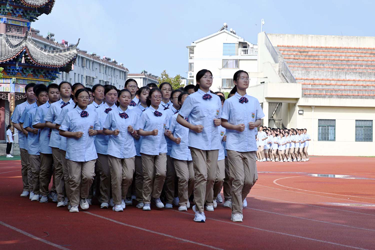 3f56ba3e1b014668953baf0121d99711.jpg 3f56ba3e1b014668953baf0121d99711.jpg