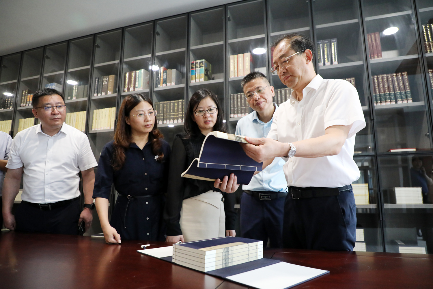 2b1246dfcfdd4af08f941b8389b7c01d.jpg 2b1246dfcfdd4af08f941b8389b7c01d.jpg