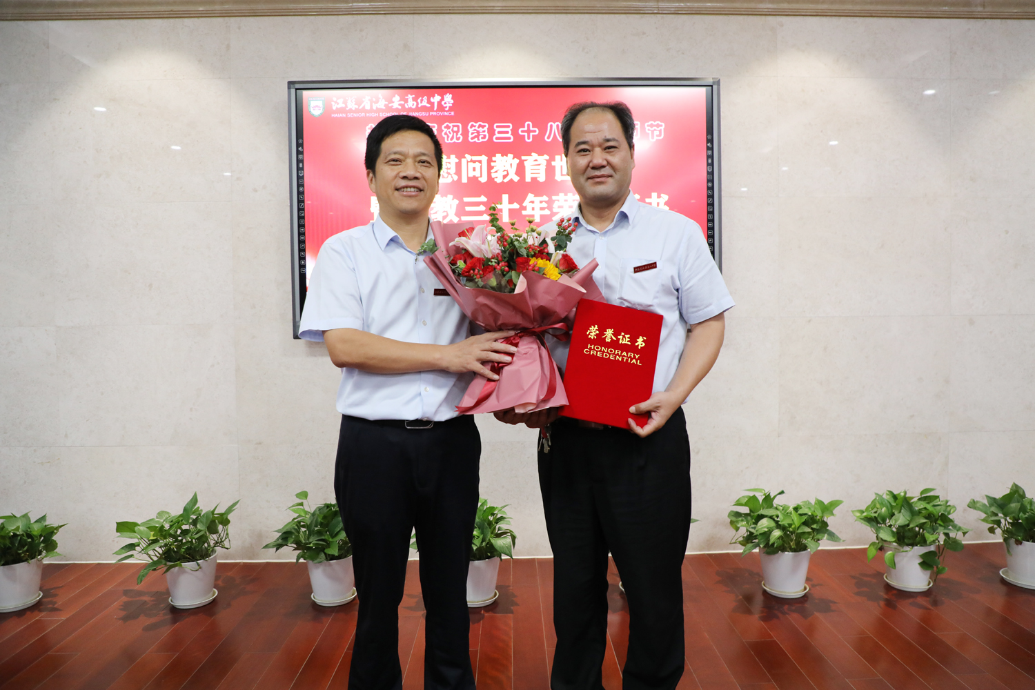 e0ffa9bc118144a29022f59c7bf1aaf1.jpg e0ffa9bc118144a29022f59c7bf1aaf1.jpg