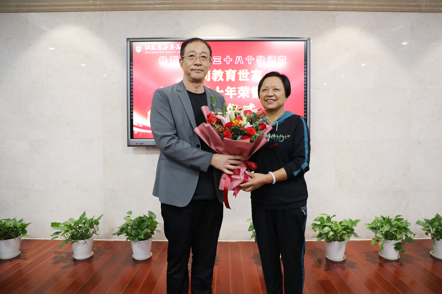 e51141ca70224f21a619d18b06c5bf6e.jpg e51141ca70224f21a619d18b06c5bf6e.jpg