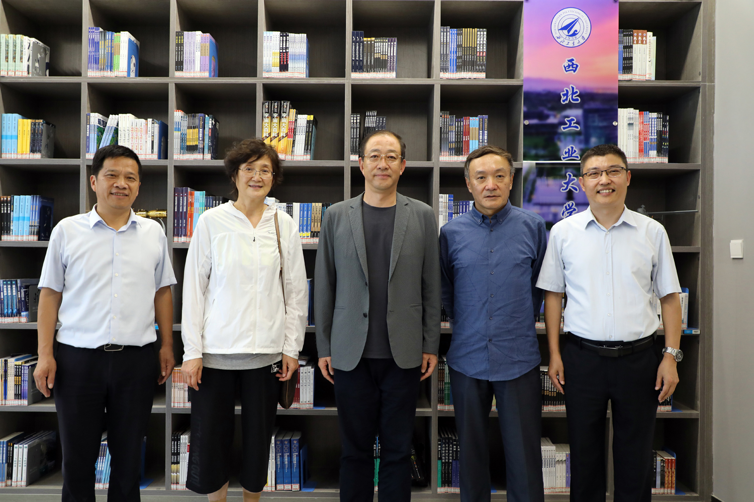 6f81c95751ee43eda98e4f339859976d.jpg 6f81c95751ee43eda98e4f339859976d.jpg