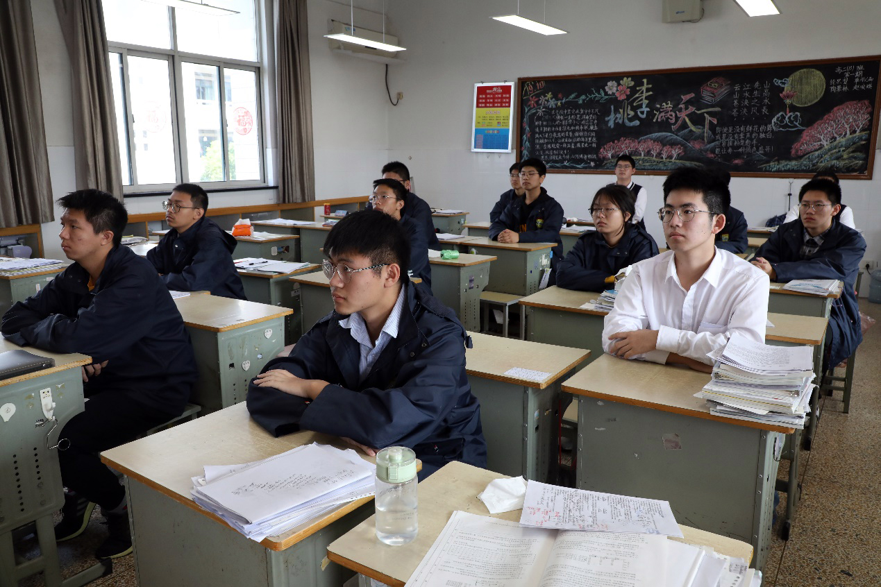 52ff3e7103154d82899d80344d69758d.jpg 52ff3e7103154d82899d80344d69758d.jpg