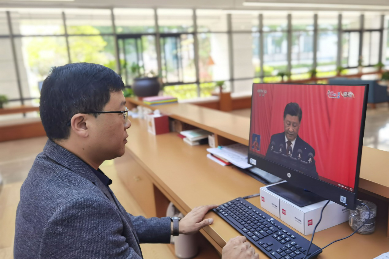 53639fdbe48b44f08715e3f838774ec1.jpg 53639fdbe48b44f08715e3f838774ec1.jpg