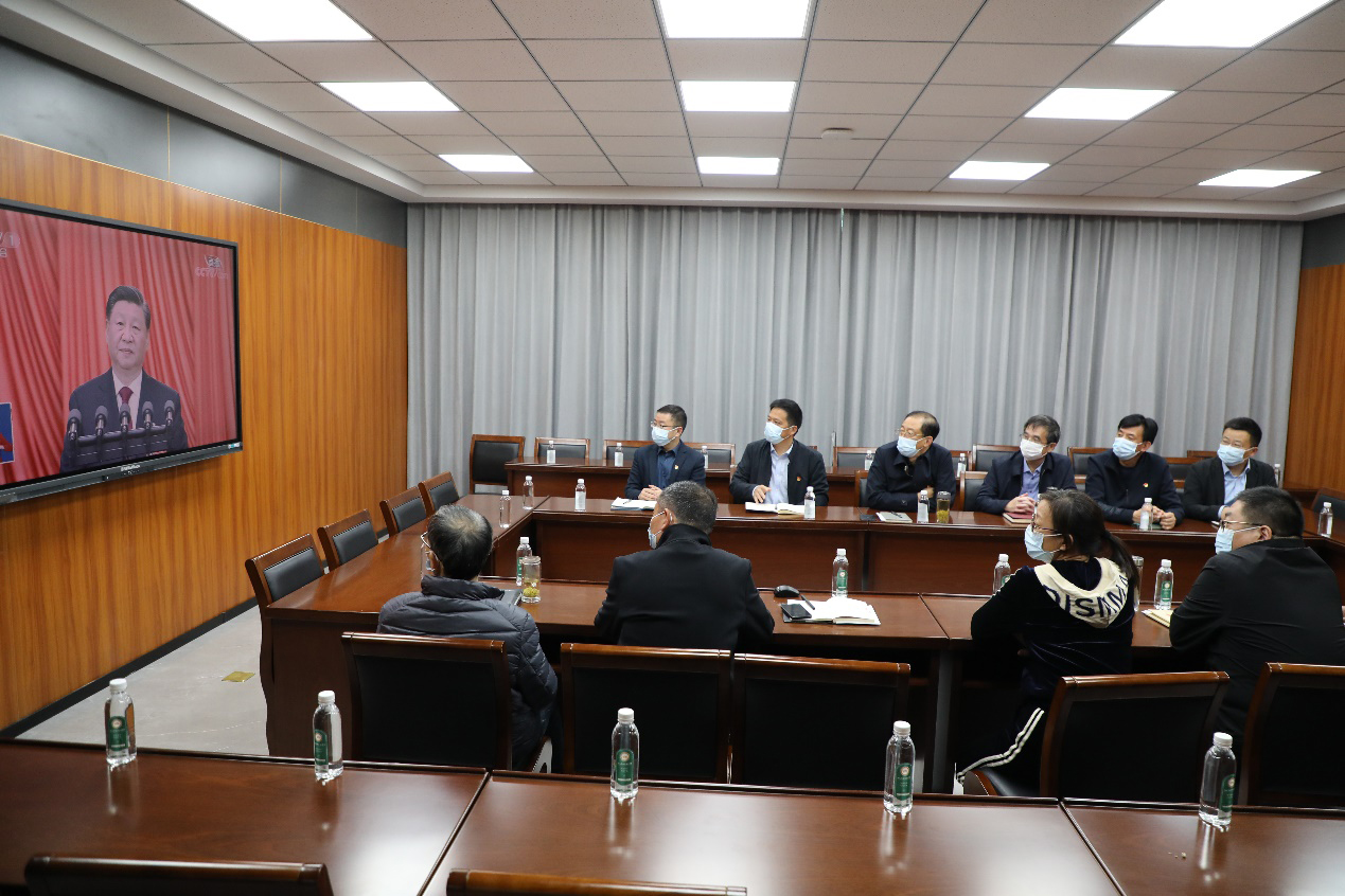 f52fcf2392194c179fd7bdc2accd2001.jpg f52fcf2392194c179fd7bdc2accd2001.jpg