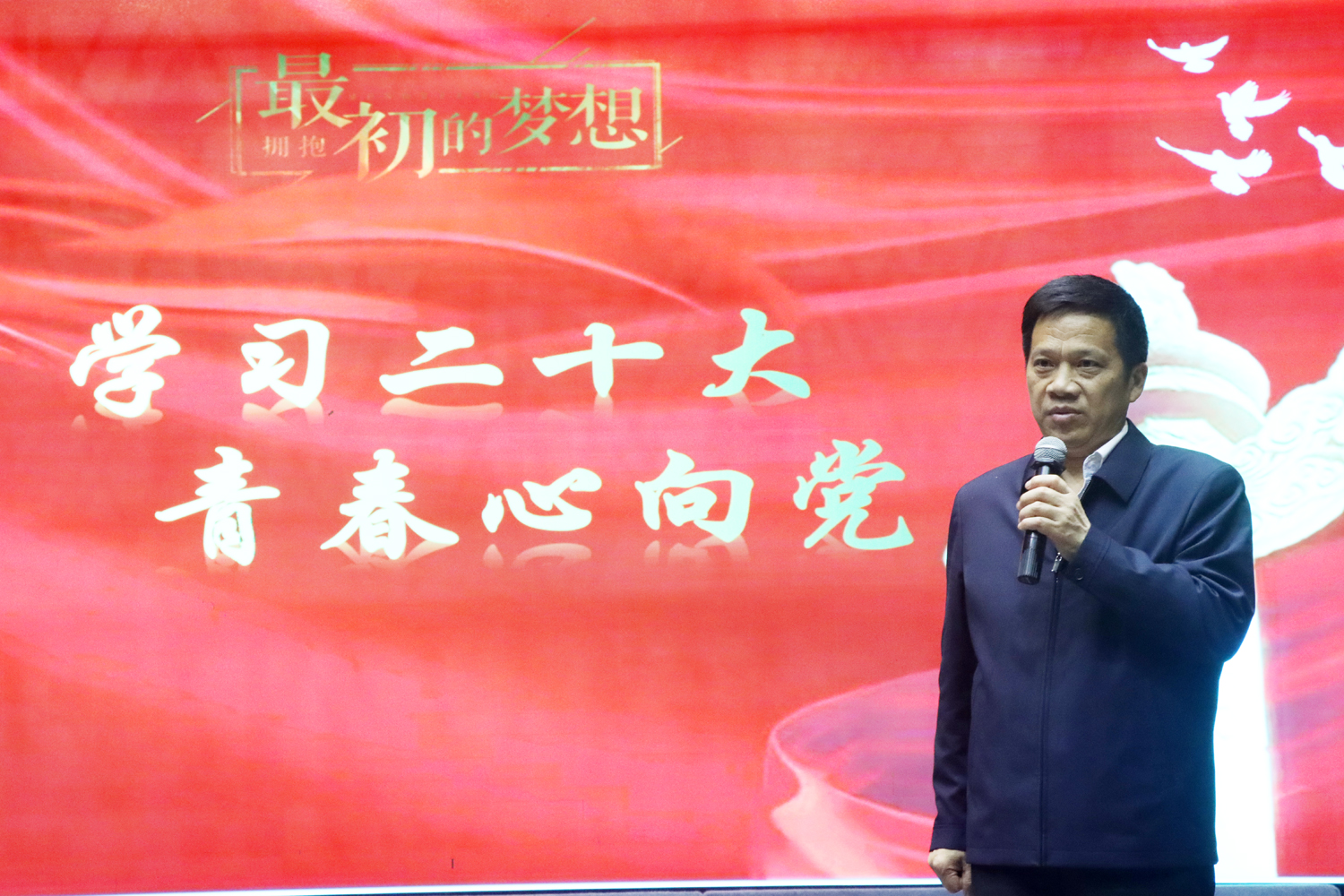 100bd190b6064118ba503a142473560c.jpg 100bd190b6064118ba503a142473560c.jpg