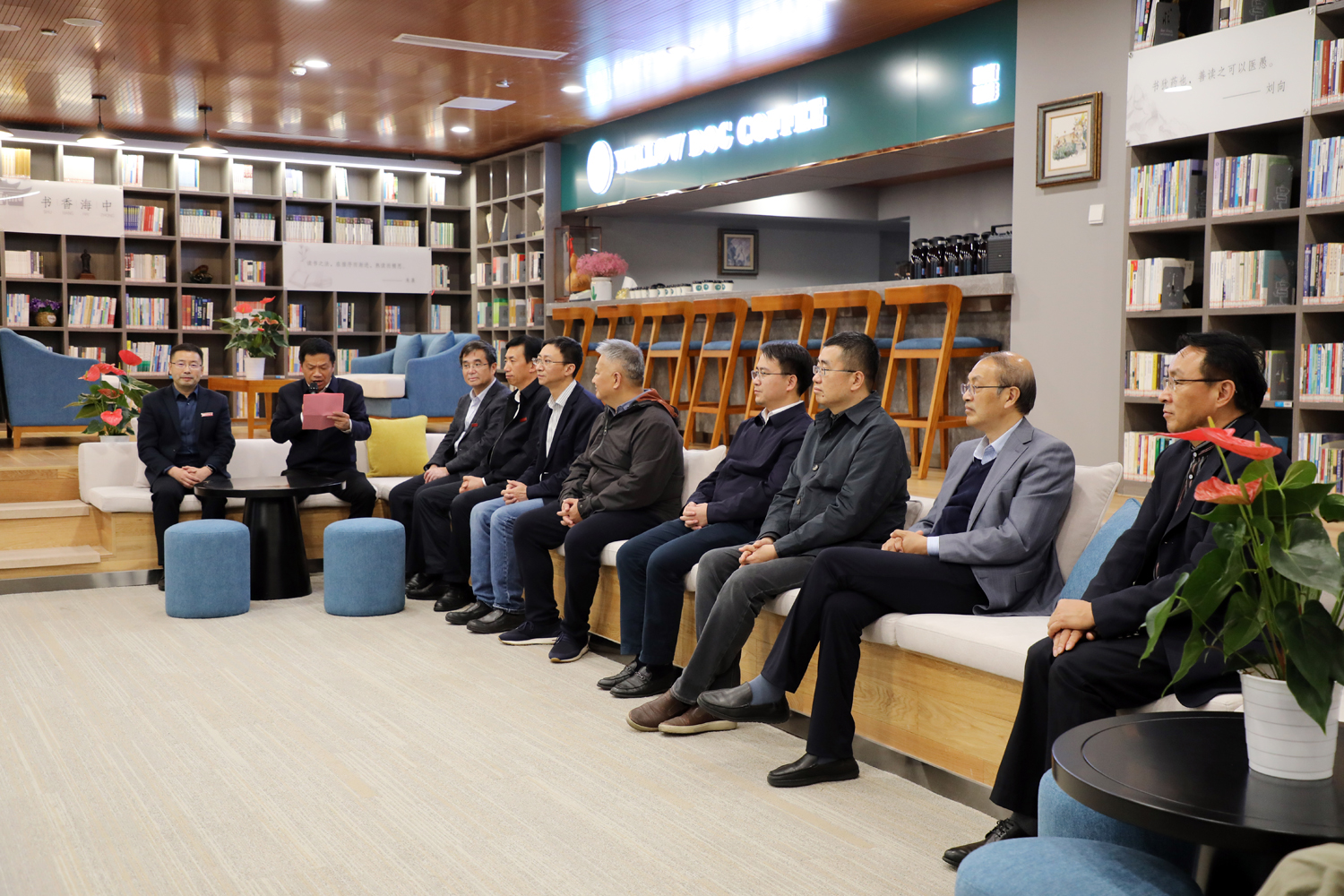 68b4bca9e2f94bbf91f5272f24bf8ad3.jpg 68b4bca9e2f94bbf91f5272f24bf8ad3.jpg