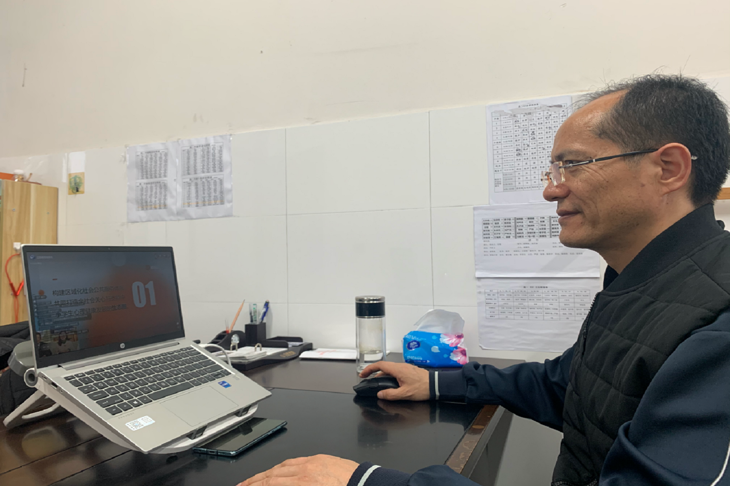 f892337031854e4b92e2e56aedb4eb7b.png f892337031854e4b92e2e56aedb4eb7b.png