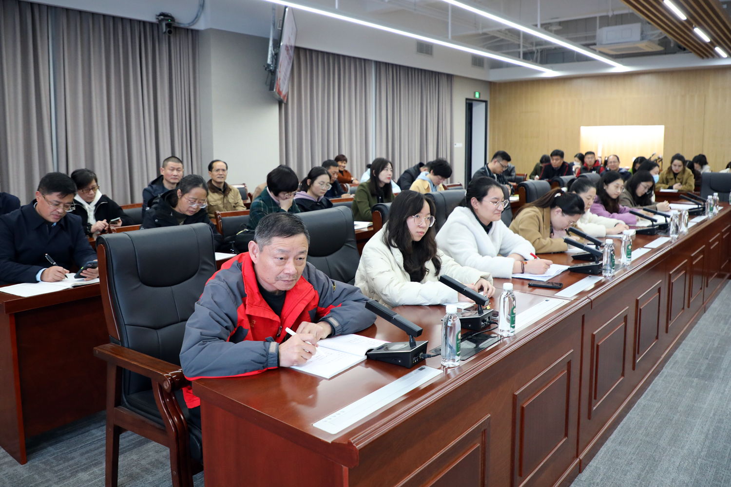 6097f4e0b28e4d1da39b2c0f3ee489cc.jpg 6097f4e0b28e4d1da39b2c0f3ee489cc.jpg