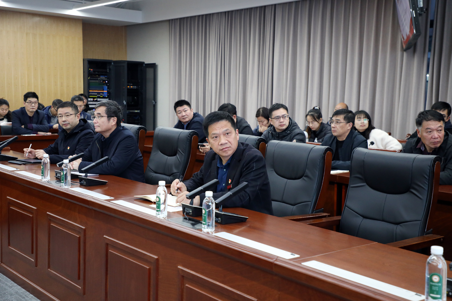 925732bc2fcc4a77b108690fd5ed5247.jpg 925732bc2fcc4a77b108690fd5ed5247.jpg