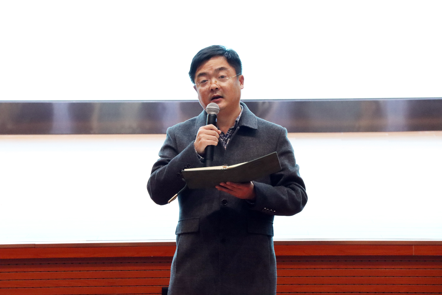 f3727719b57645f7bac26491cae545aa.jpg f3727719b57645f7bac26491cae545aa.jpg