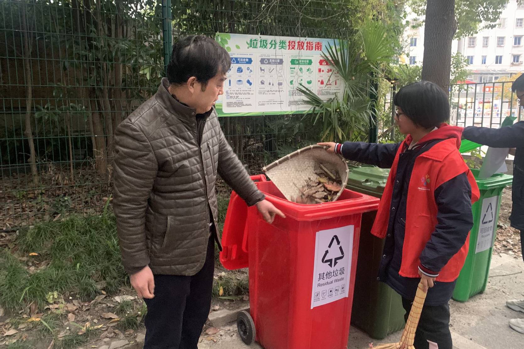 a18510f45ecc43d7b8f17d22b6242e06.jpg a18510f45ecc43d7b8f17d22b6242e06.jpg