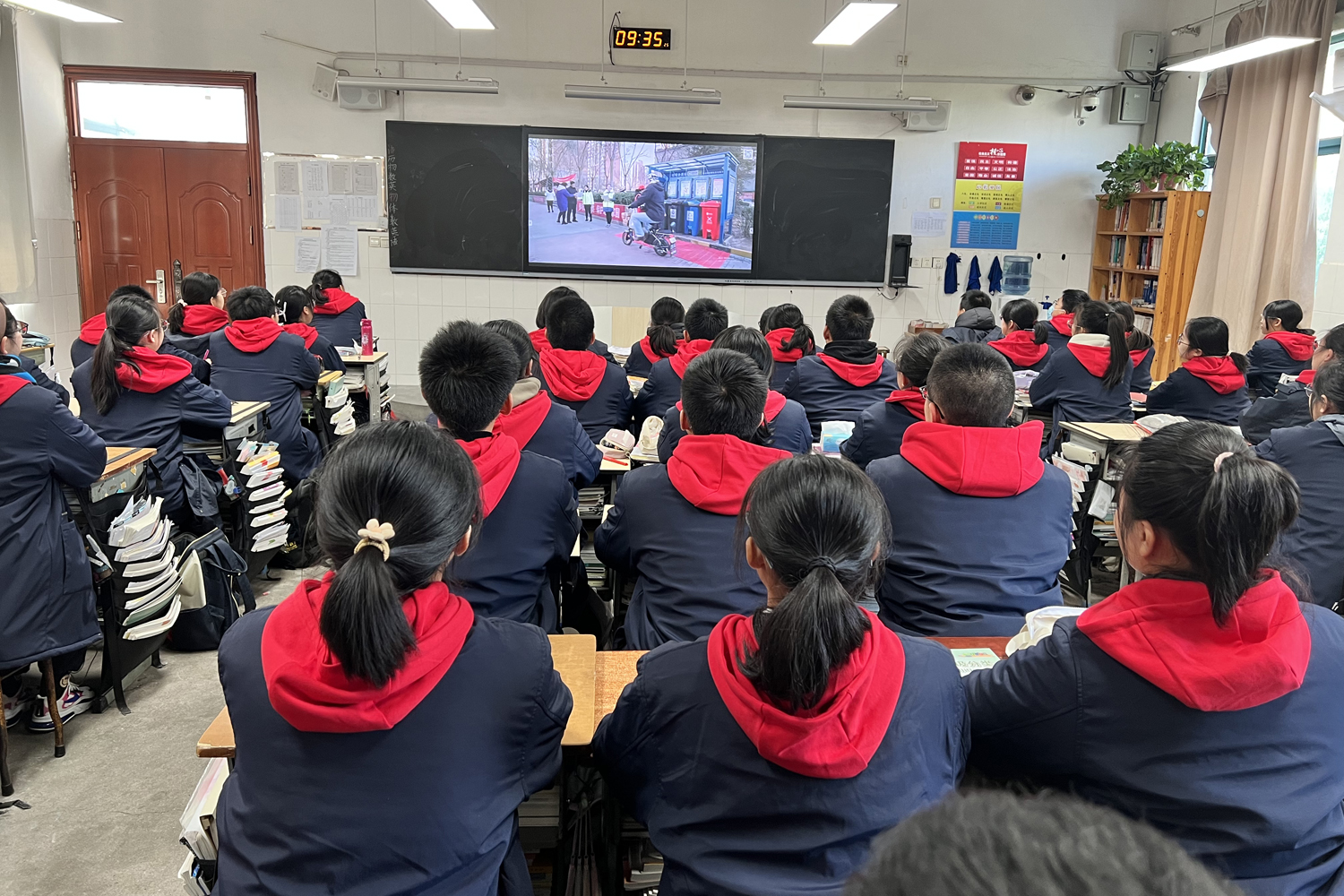 dc72fe6d8c084247a3017a794f723ea2.jpg dc72fe6d8c084247a3017a794f723ea2.jpg