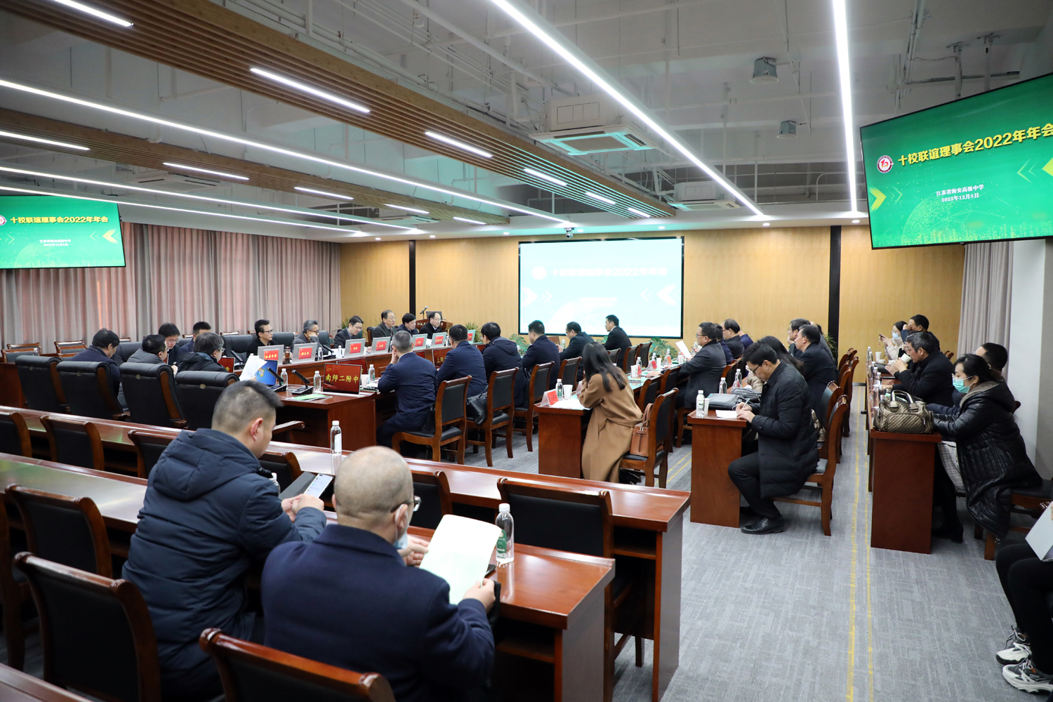 9e3d2e7587db42a5a8e608e4f9f809c4.jpg 9e3d2e7587db42a5a8e608e4f9f809c4.jpg