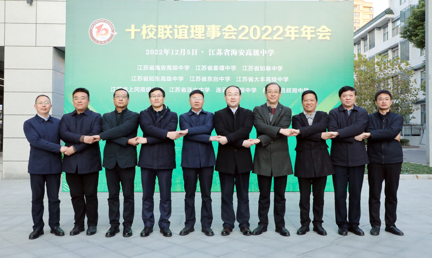 d472417fd2e84eb8a6255e6b891df813.jpg d472417fd2e84eb8a6255e6b891df813.jpg