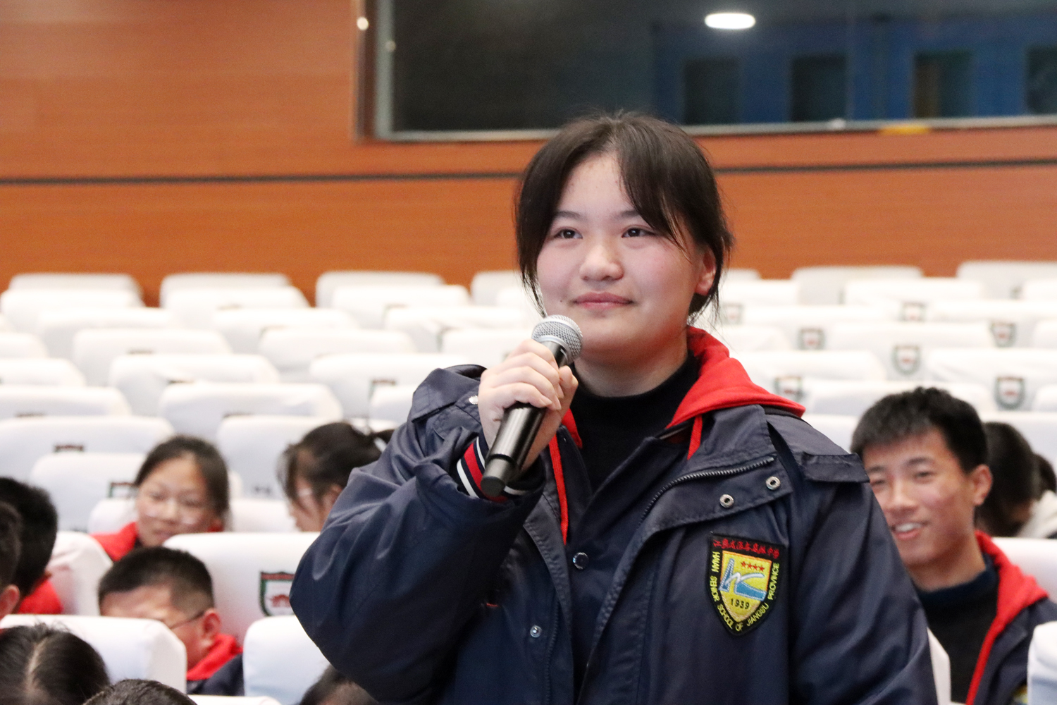 e363f8cf8ae64847b0dd95585e8ef9d6.jpg e363f8cf8ae64847b0dd95585e8ef9d6.jpg