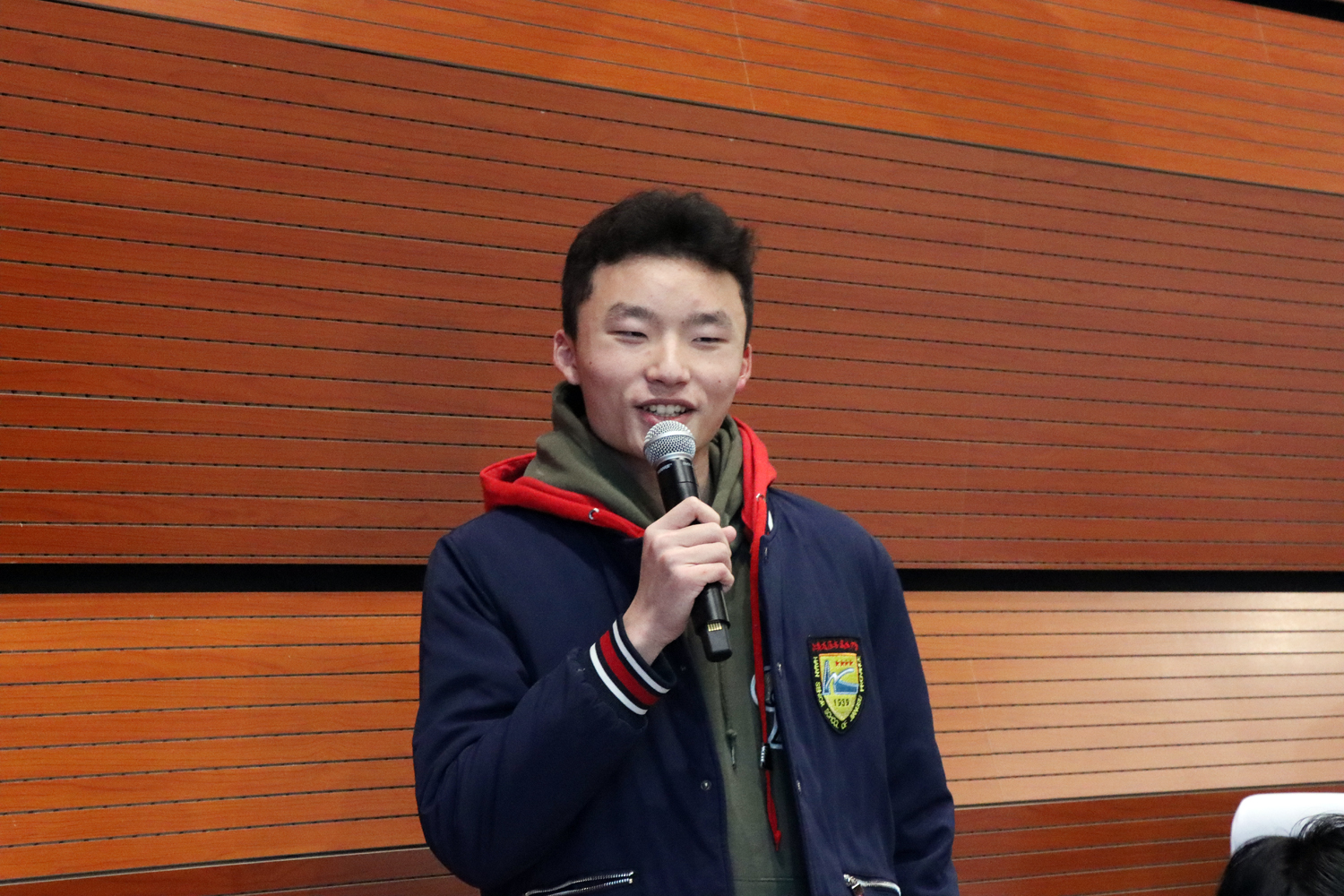 ef9a959322c8454bbb78be81aa60178e.jpg ef9a959322c8454bbb78be81aa60178e.jpg