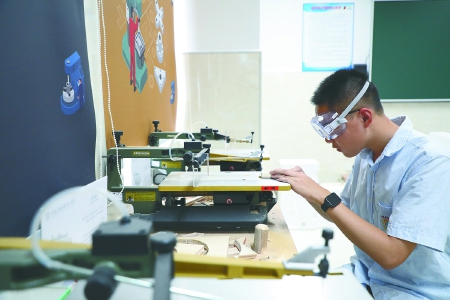 1577f5c3787c4bd6aaa55d31555ff72e.jpg 1577f5c3787c4bd6aaa55d31555ff72e.jpg