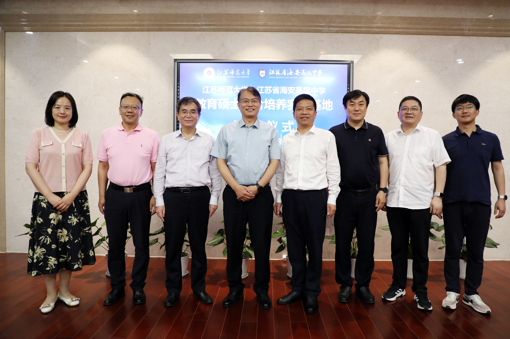 40ce8a7158374e22b8e9453d4620286e.jpg 40ce8a7158374e22b8e9453d4620286e.jpg