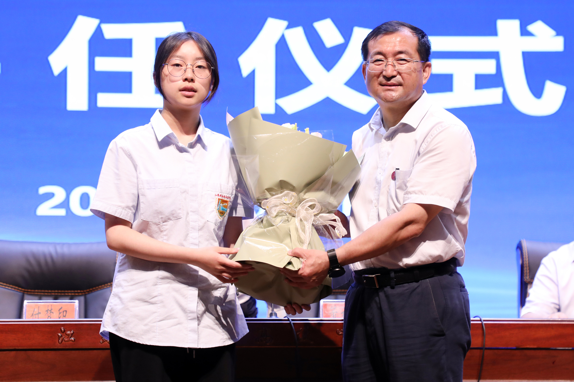 2b803e3cbd7a424ead6ae751c3138c81.jpg 2b803e3cbd7a424ead6ae751c3138c81.jpg