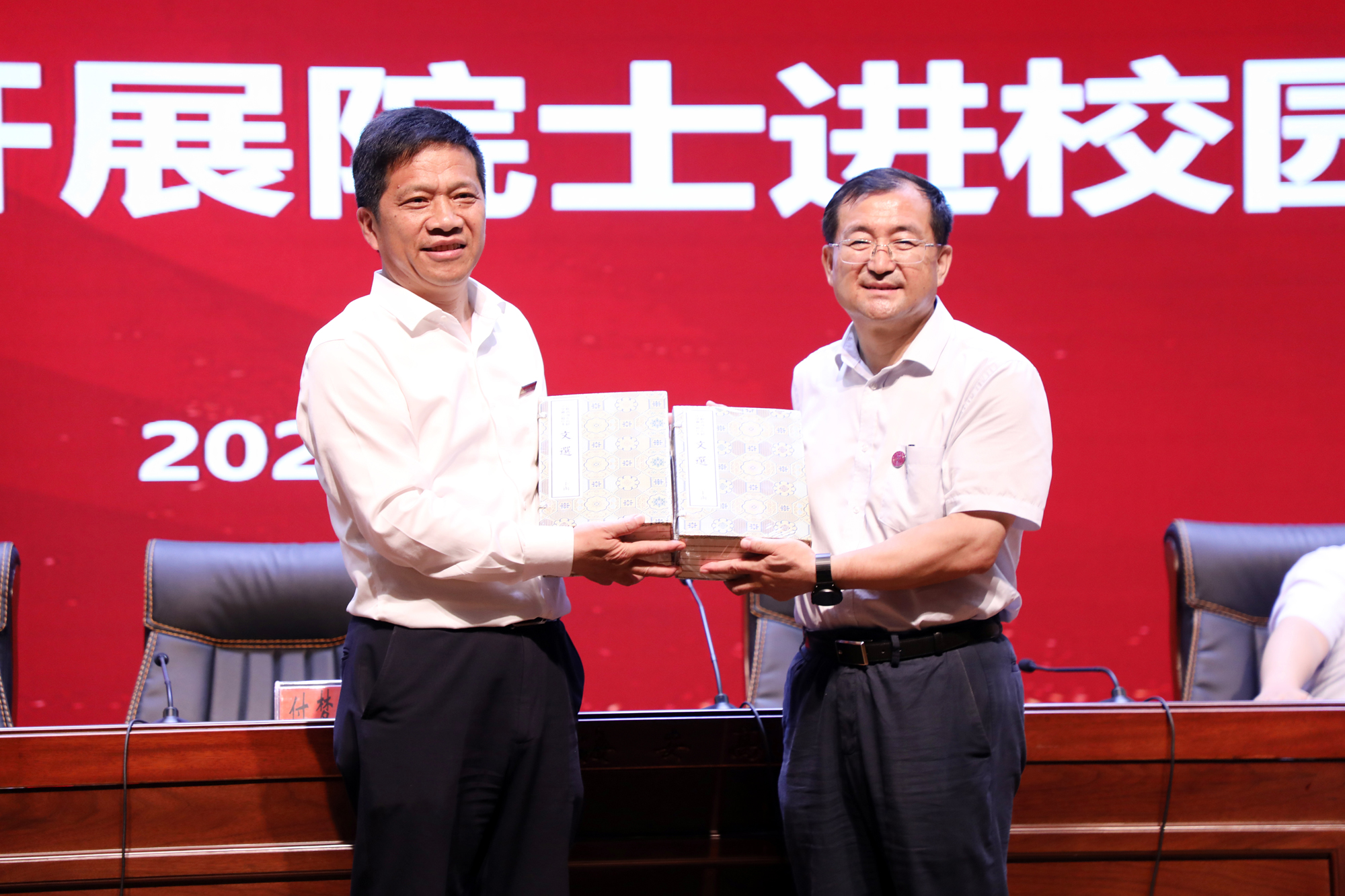 dd8f86c6665041628197200bfd7b53dd.jpg dd8f86c6665041628197200bfd7b53dd.jpg