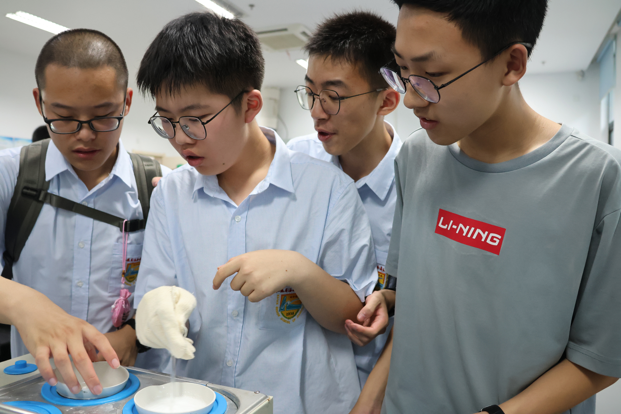 d4301abcd8f743398cb7a90a7044eb57.jpg d4301abcd8f743398cb7a90a7044eb57.jpg