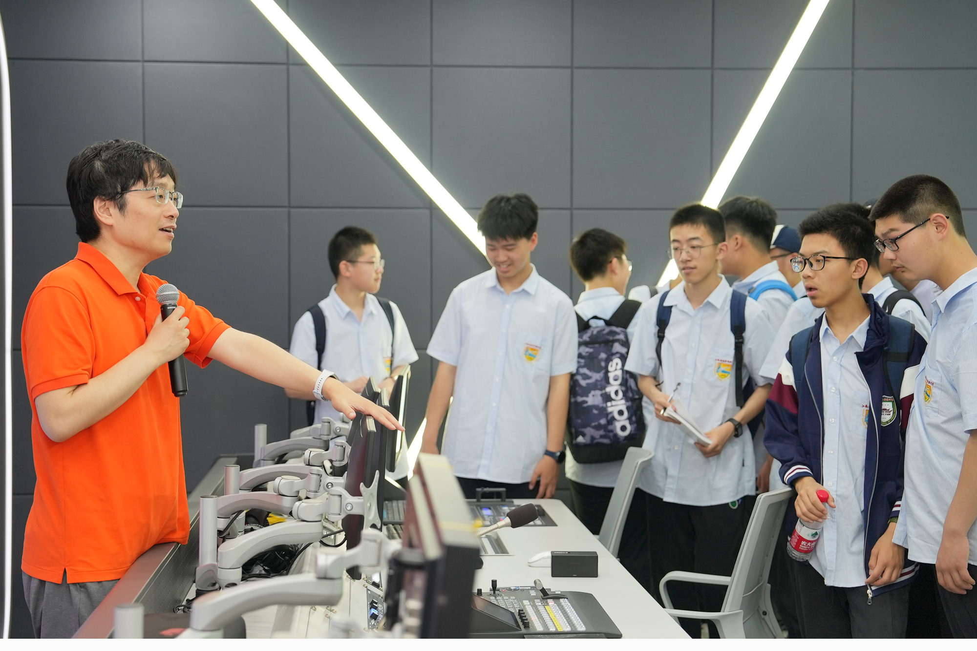 86009a484af74f28a1a27dfd52bfe2de.jpg 86009a484af74f28a1a27dfd52bfe2de.jpg