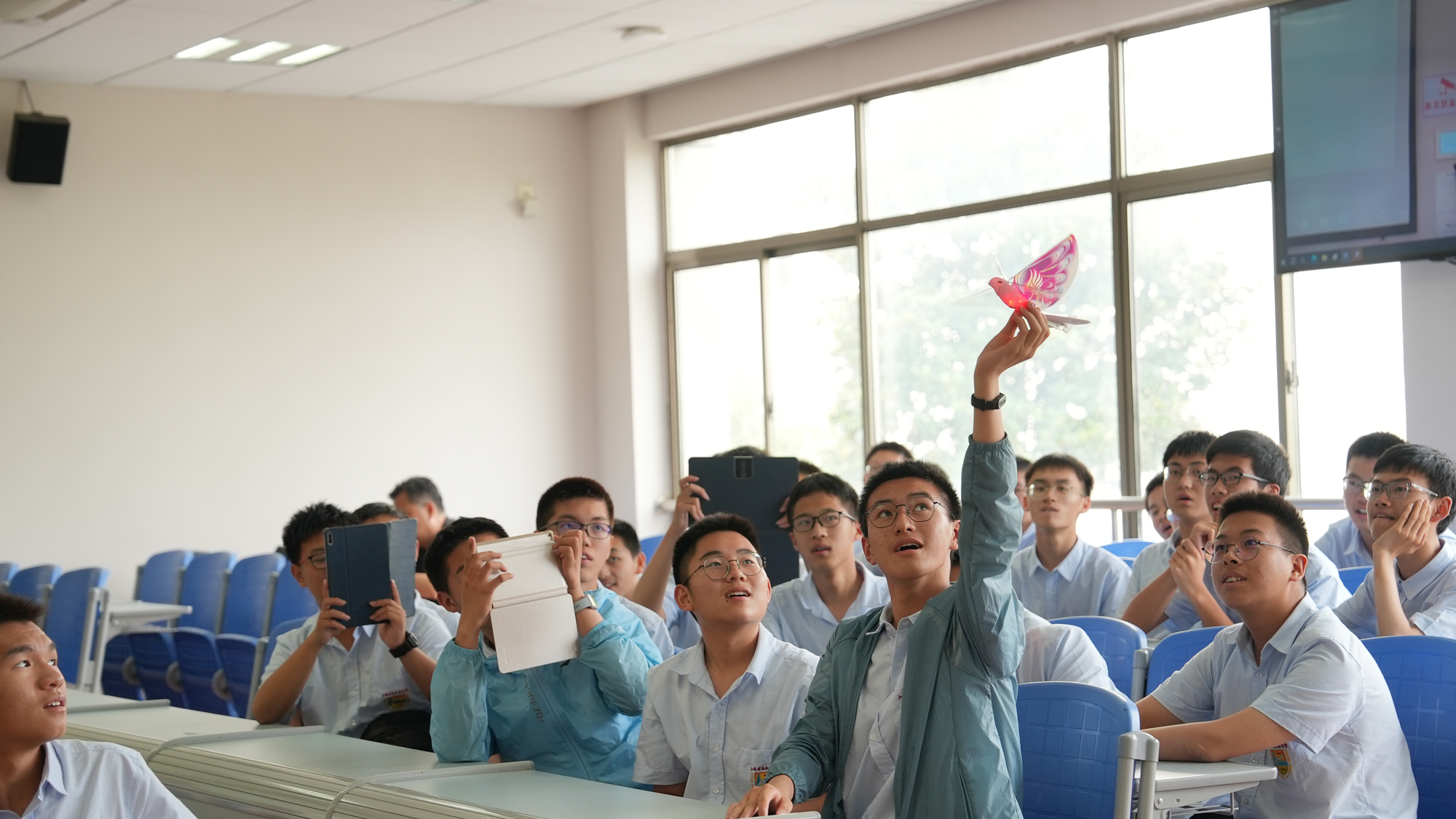 0d85d865a7964556a444280a16789fd0.jpg 0d85d865a7964556a444280a16789fd0.jpg