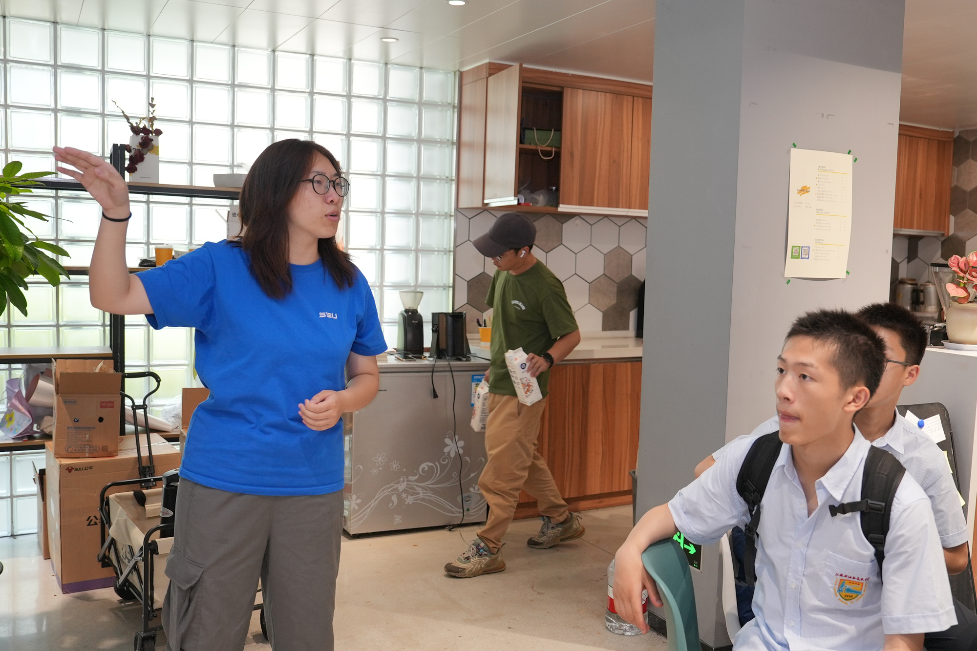 2d8ee9ca3edc4c41b83cd58446c6887d.jpg 2d8ee9ca3edc4c41b83cd58446c6887d.jpg