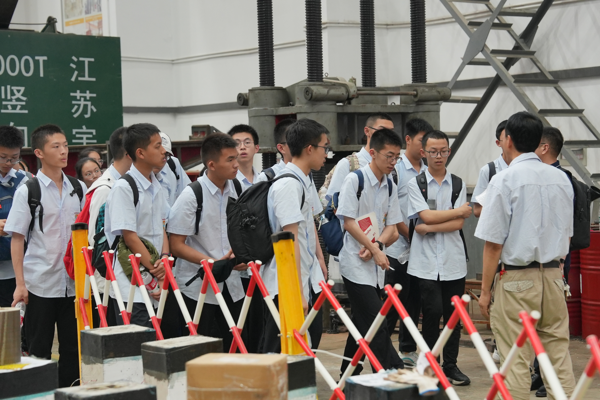 2f29ce8b28af488fb9159d9e174e3885.jpg 2f29ce8b28af488fb9159d9e174e3885.jpg