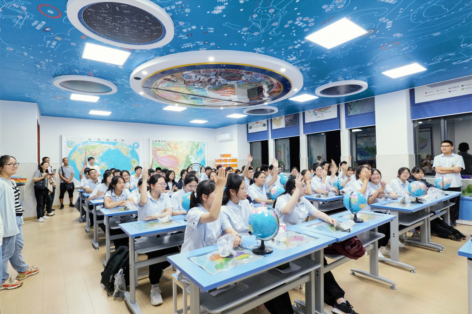 4190300c25f34714a9b3214b04075d02.jpg 4190300c25f34714a9b3214b04075d02.jpg