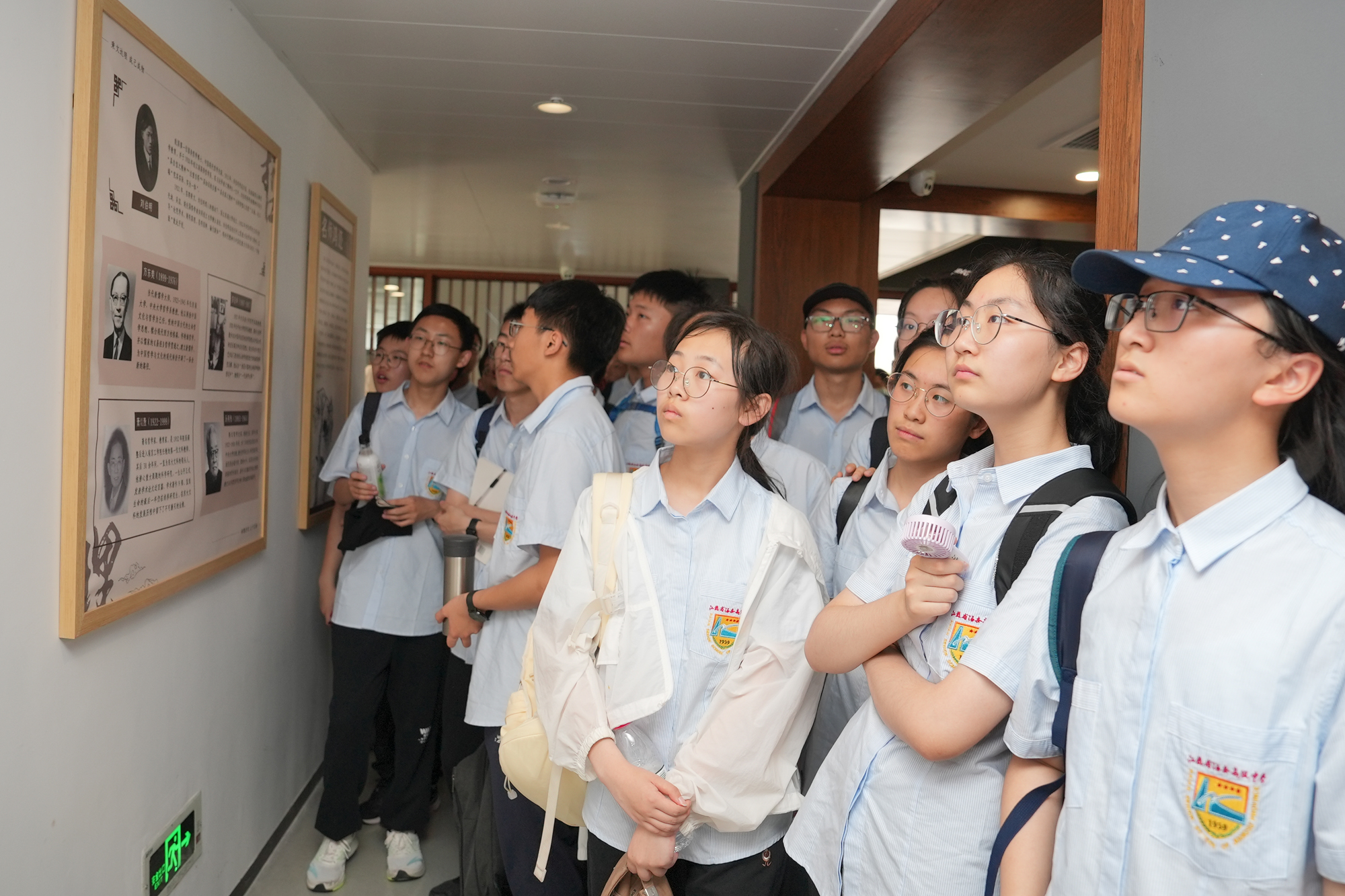 5585e545f5eb4a0484abedd01f018e15.jpg 5585e545f5eb4a0484abedd01f018e15.jpg