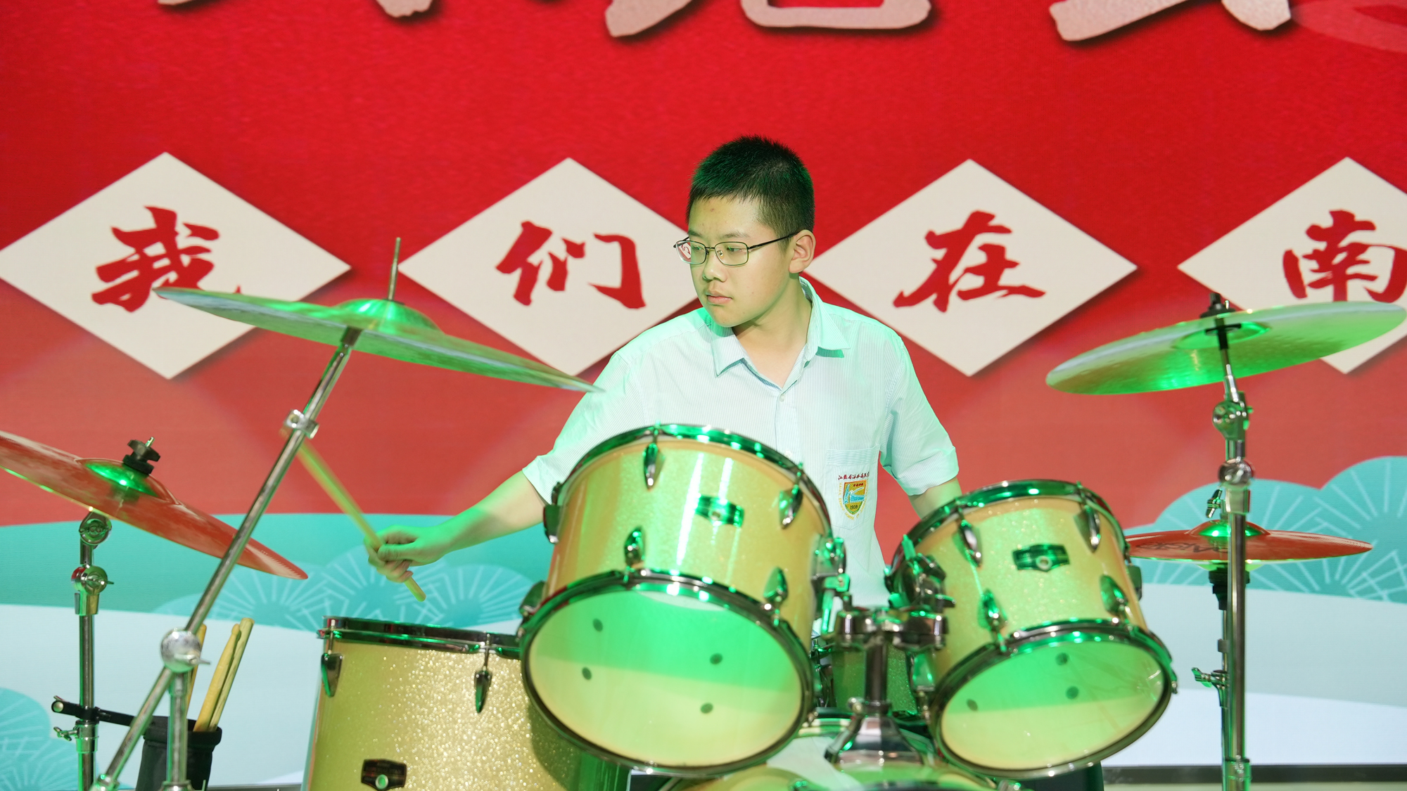 69822e060e314df0b0f0556b09c6c254.jpg 69822e060e314df0b0f0556b09c6c254.jpg