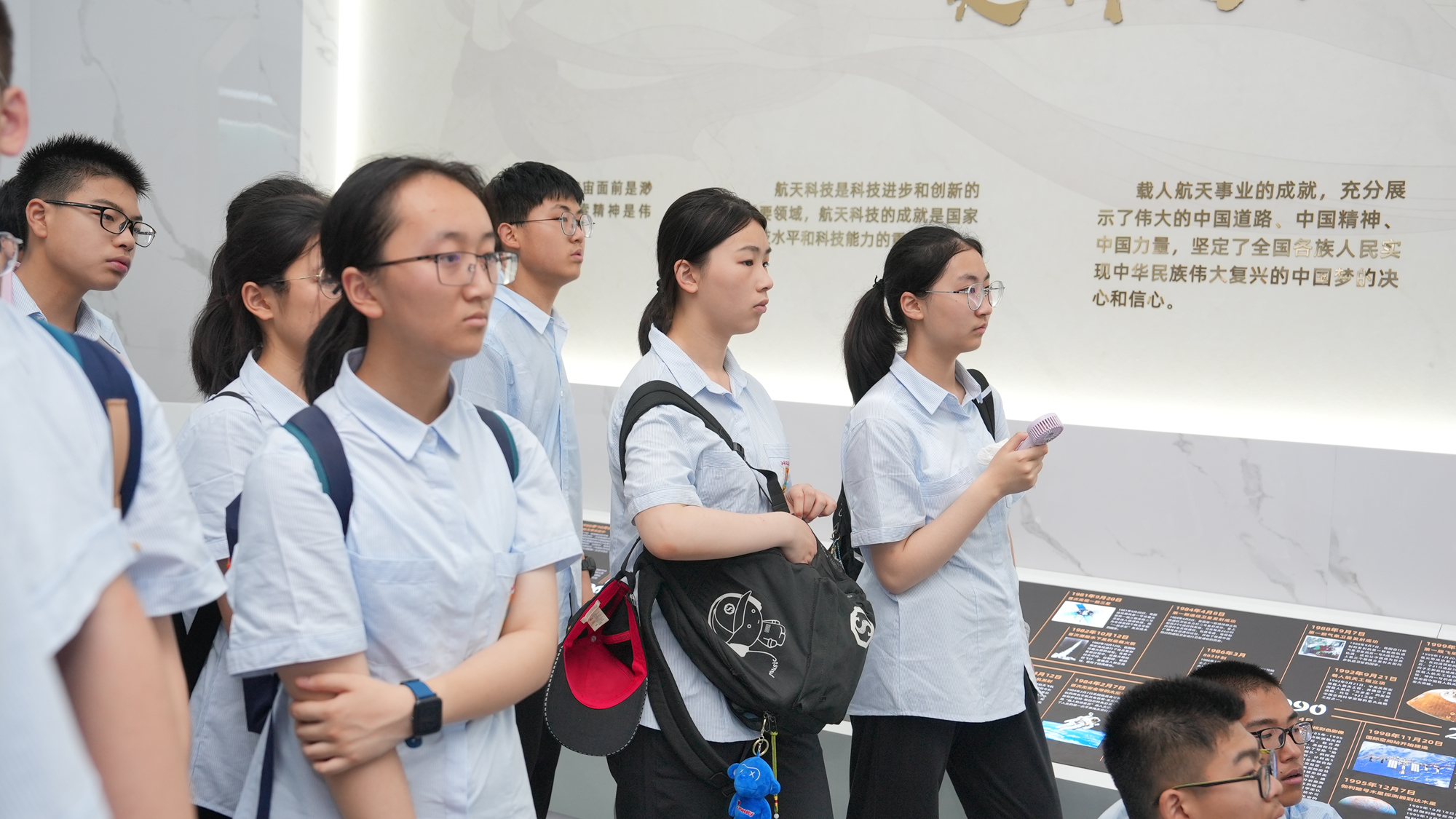 6f48cc57af41467381a096ddc4b41752.jpg 6f48cc57af41467381a096ddc4b41752.jpg