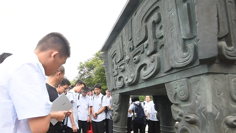 93263cc7fe8a41c693693790cbb64a95.png 93263cc7fe8a41c693693790cbb64a95.png