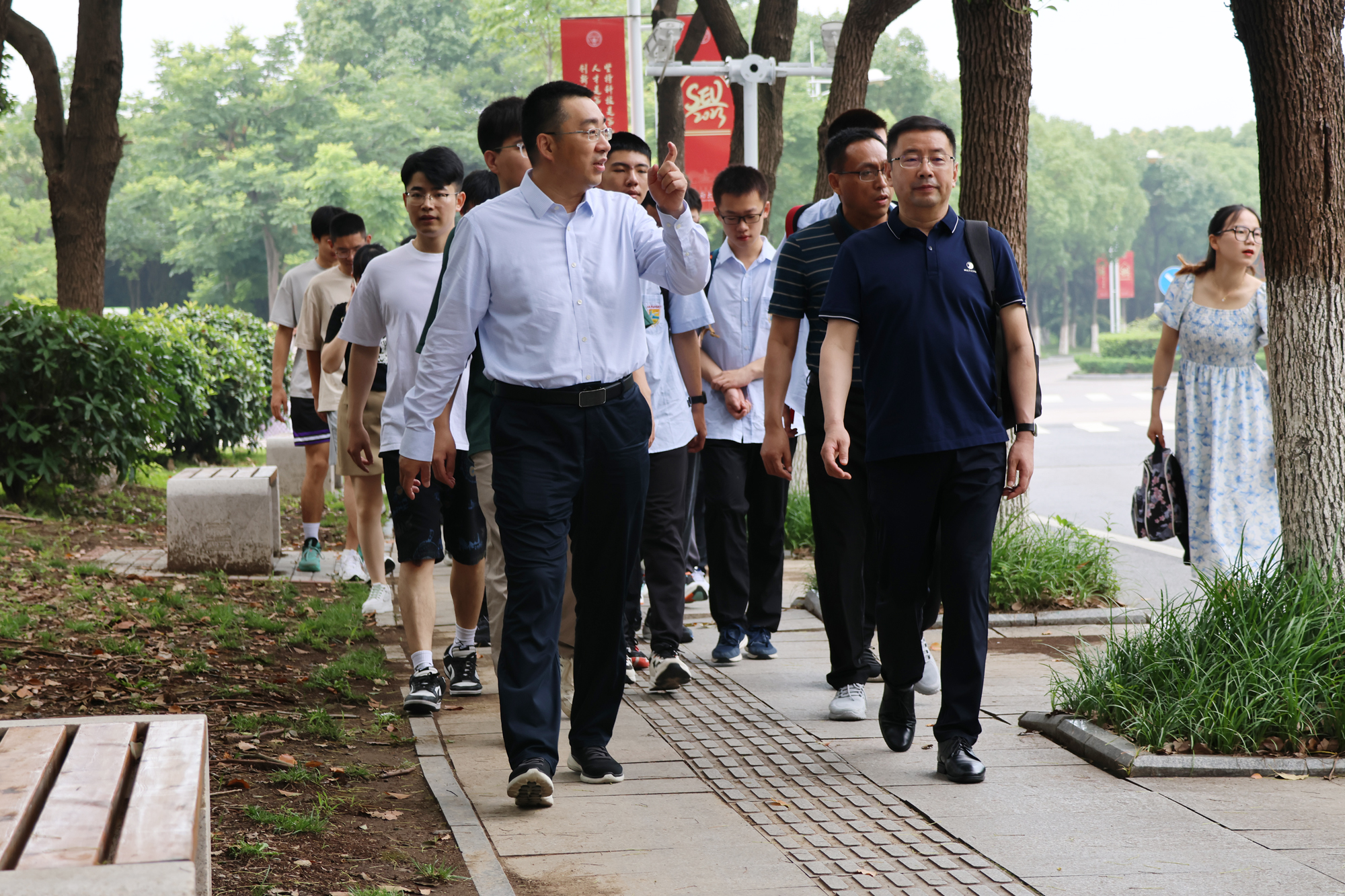 a467c7c929f94e449dffa7245a773ad5.jpg a467c7c929f94e449dffa7245a773ad5.jpg