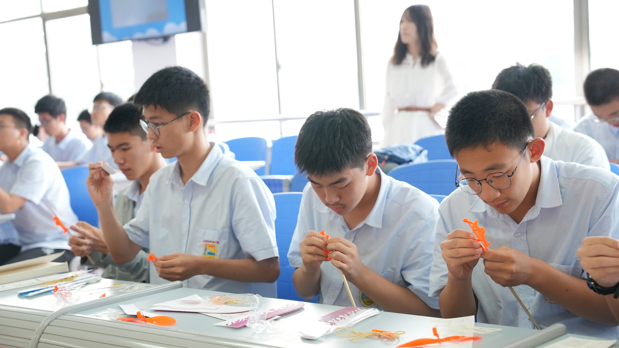 c4929d6931904322bca6a5e4f1bc6ee6.jpg c4929d6931904322bca6a5e4f1bc6ee6.jpg