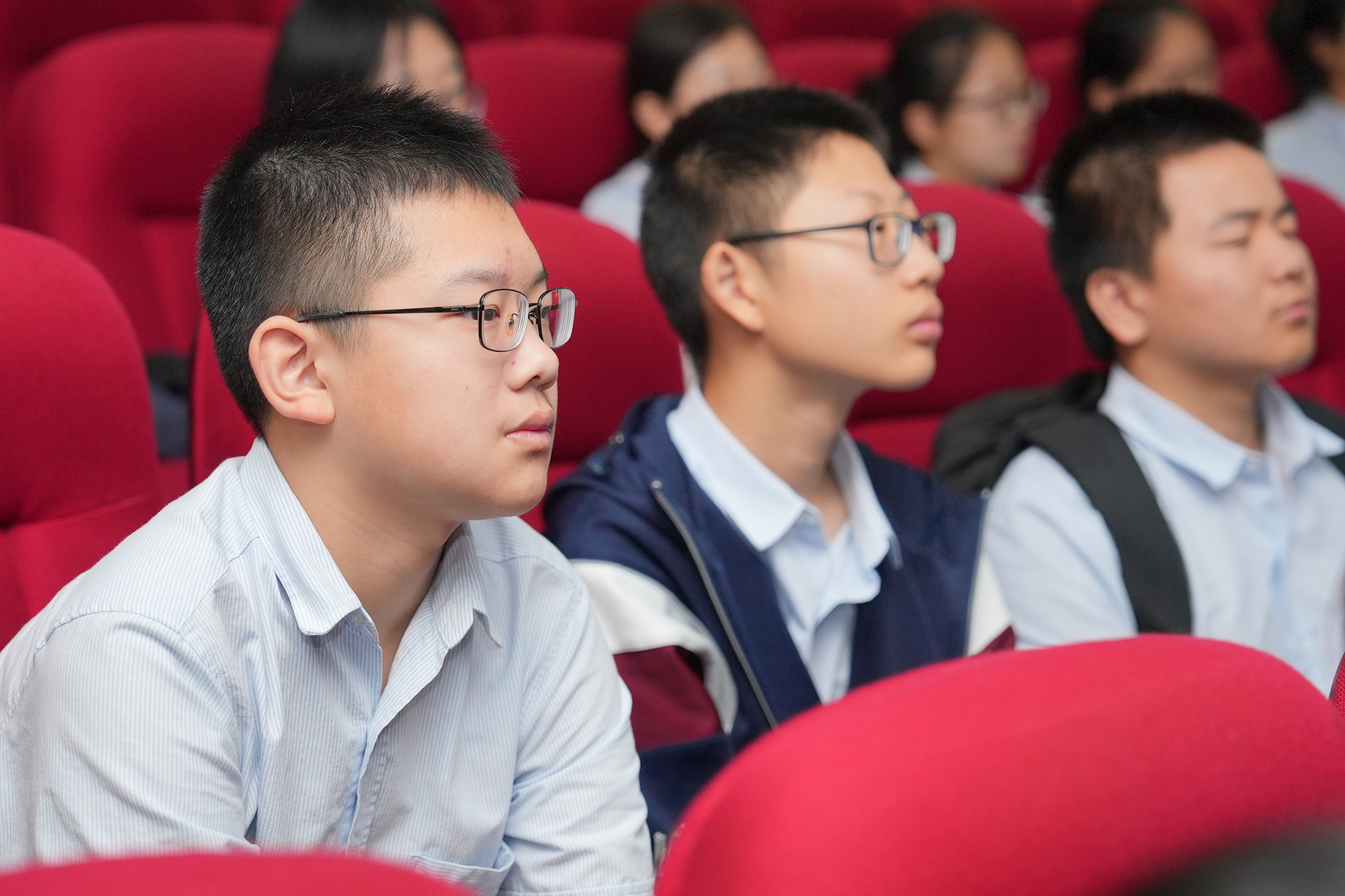 e980a55566ad4bd98d92d5f5f4c3a104.jpg e980a55566ad4bd98d92d5f5f4c3a104.jpg