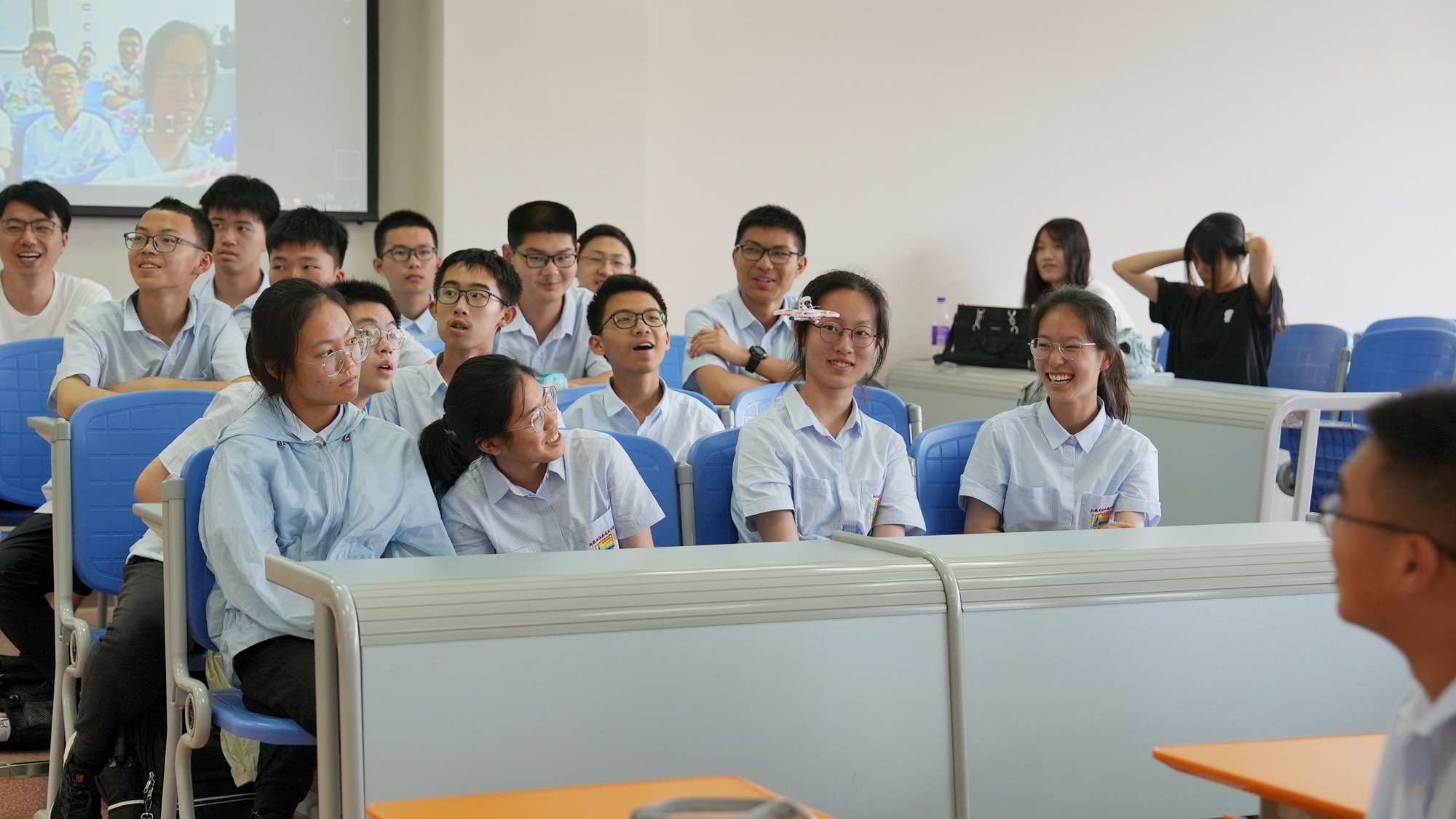 f5178cab15754c9290284eaf6e7a2de3.jpg f5178cab15754c9290284eaf6e7a2de3.jpg