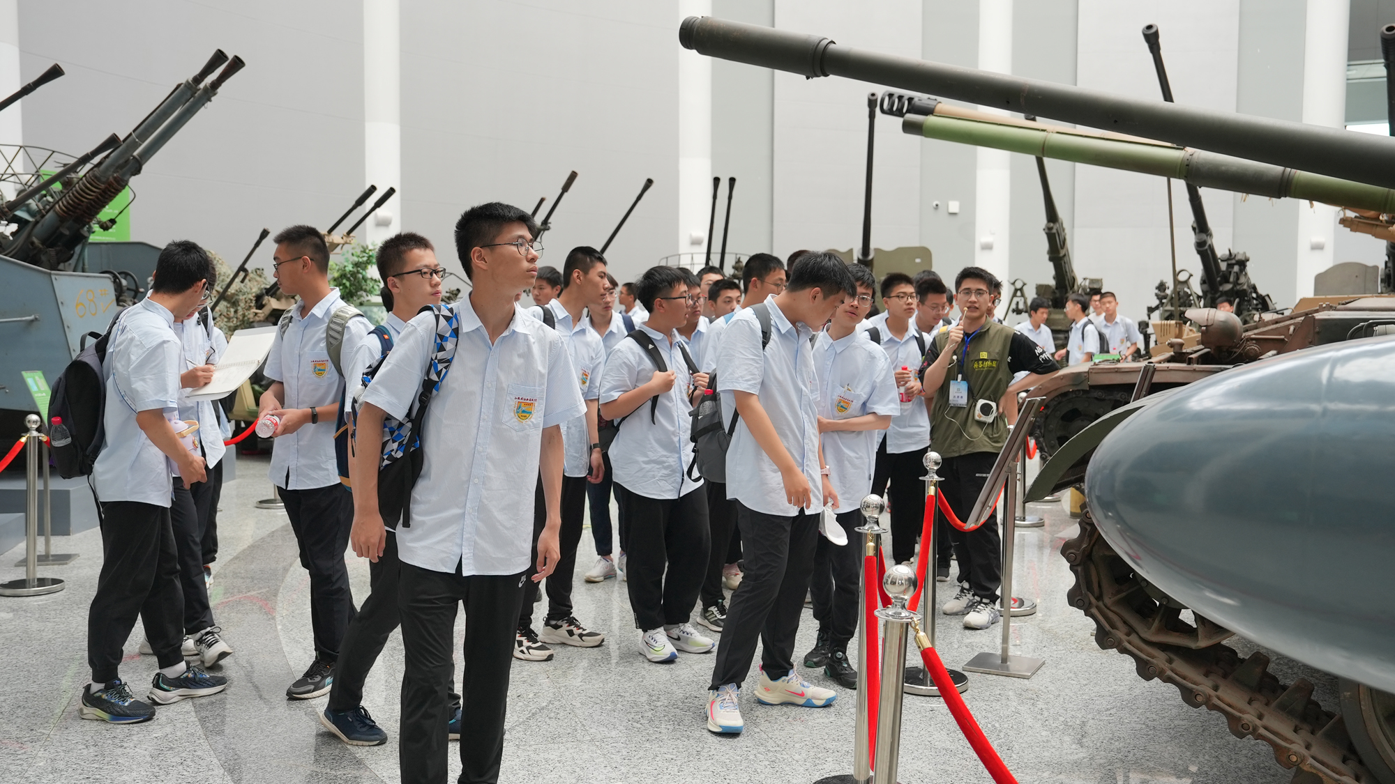 18e937f345cb4b2ead0afa7dc13ddf6c.jpg 18e937f345cb4b2ead0afa7dc13ddf6c.jpg