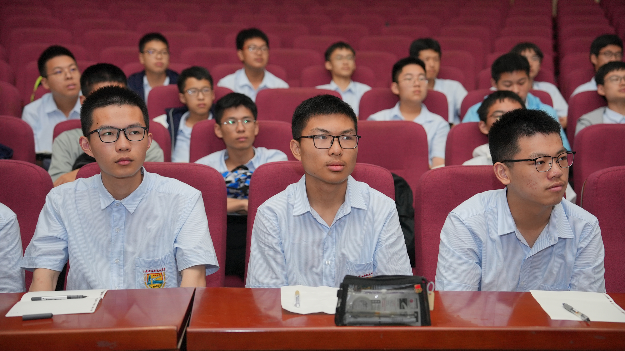 3911466900b649a384d3bf04085cf217.jpg 3911466900b649a384d3bf04085cf217.jpg