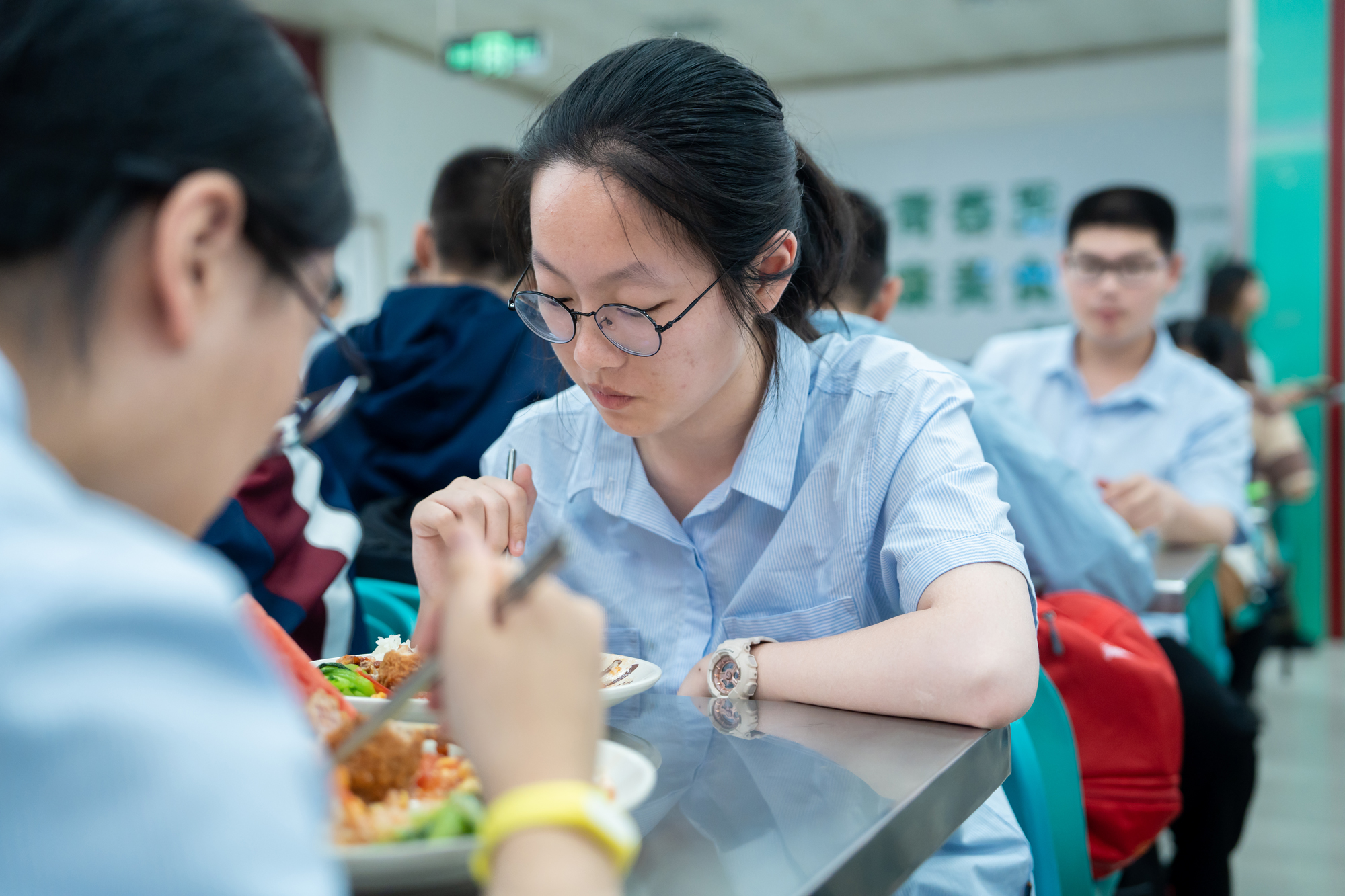 6ec1b84c09fe4d3e96709b7b6518a283.jpg 6ec1b84c09fe4d3e96709b7b6518a283.jpg