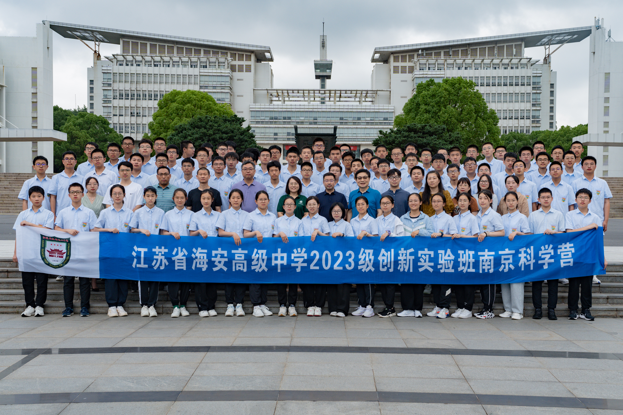 b7a9501c8e9e41f591fffecfd28d14c0.jpg b7a9501c8e9e41f591fffecfd28d14c0.jpg