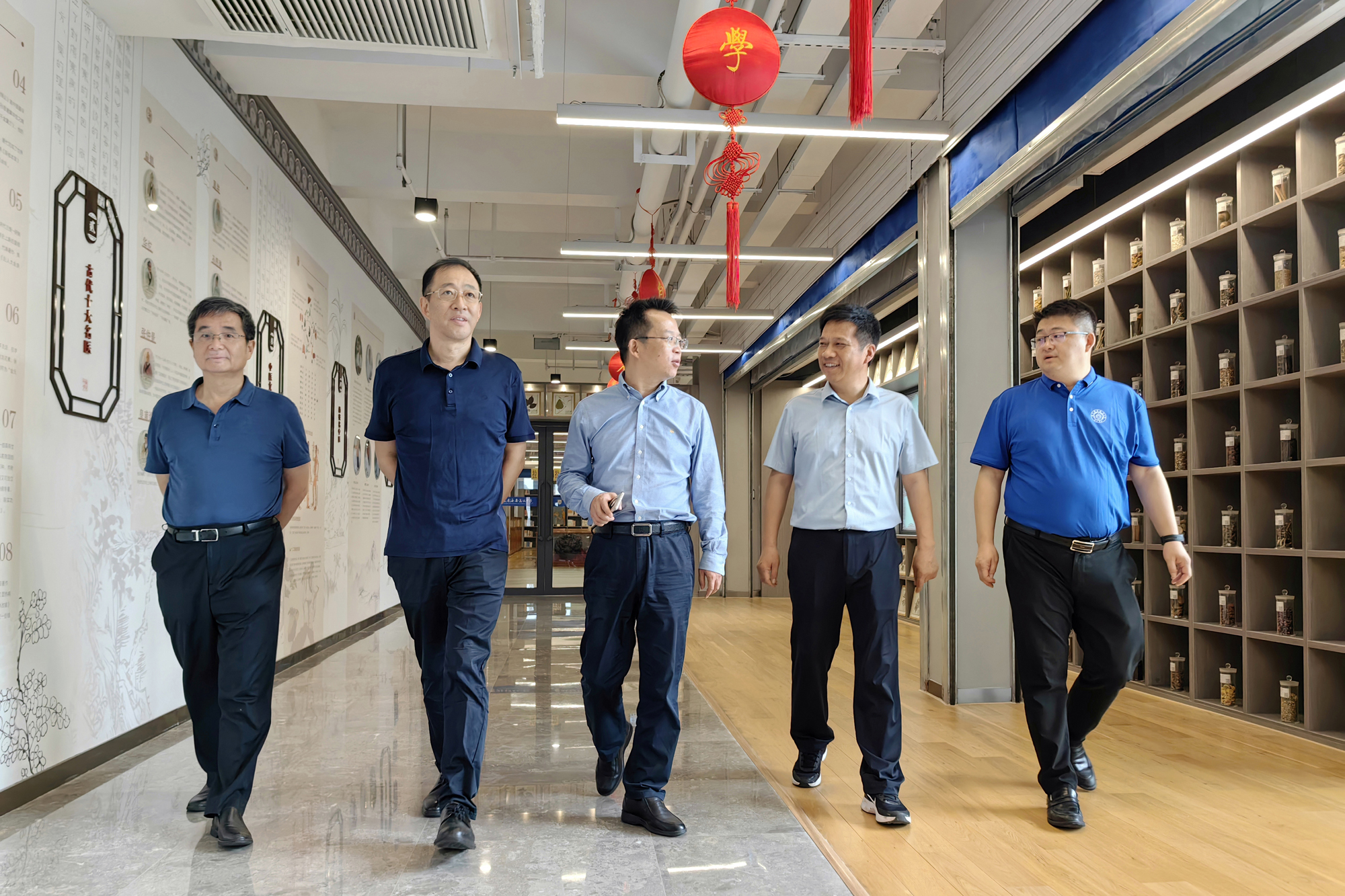 e6b4e1d575944ce68e02ad0c78b7bf4a.jpg e6b4e1d575944ce68e02ad0c78b7bf4a.jpg