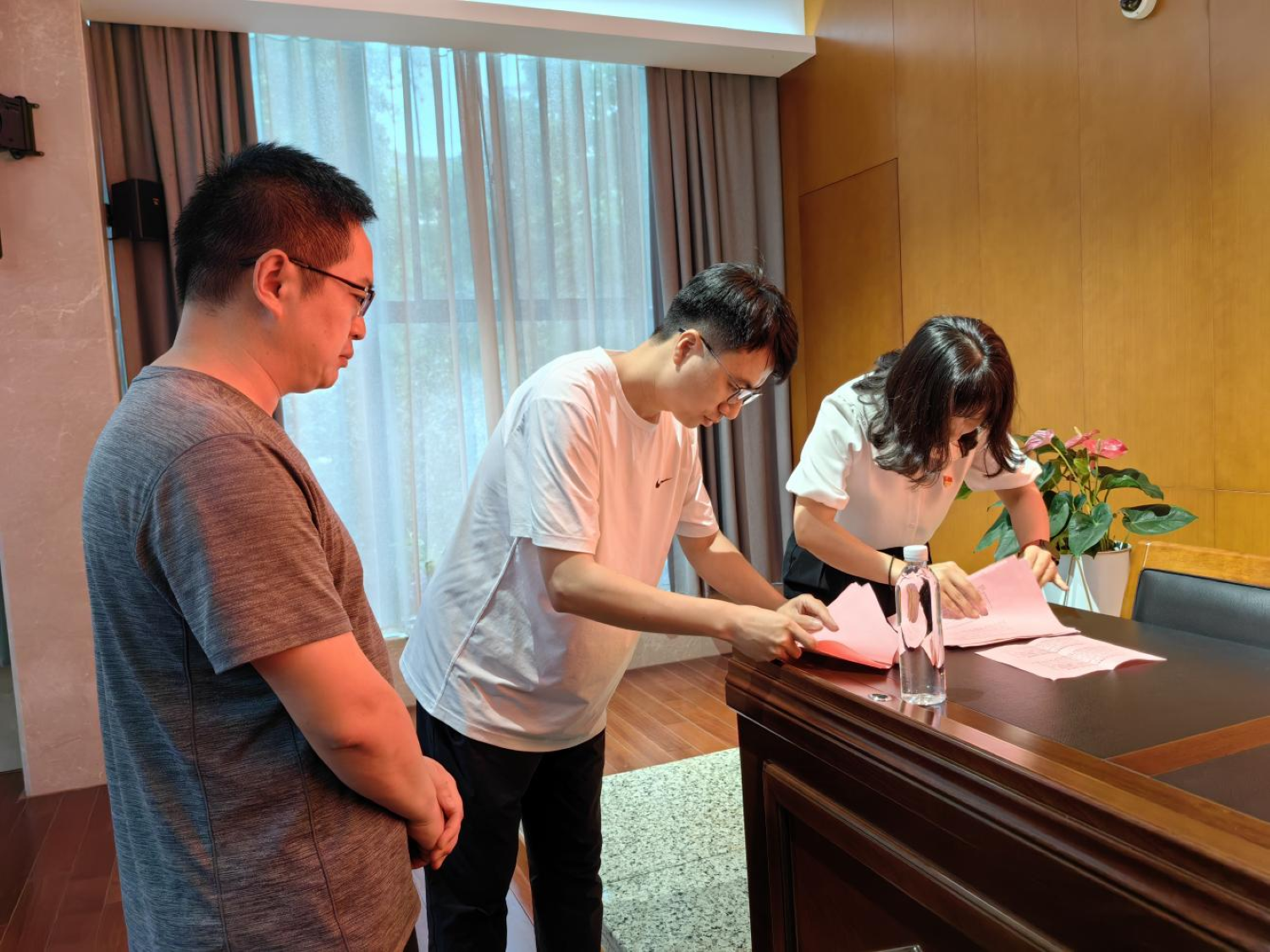 01d79578045347febe7040bac088d2ca.png 01d79578045347febe7040bac088d2ca.png