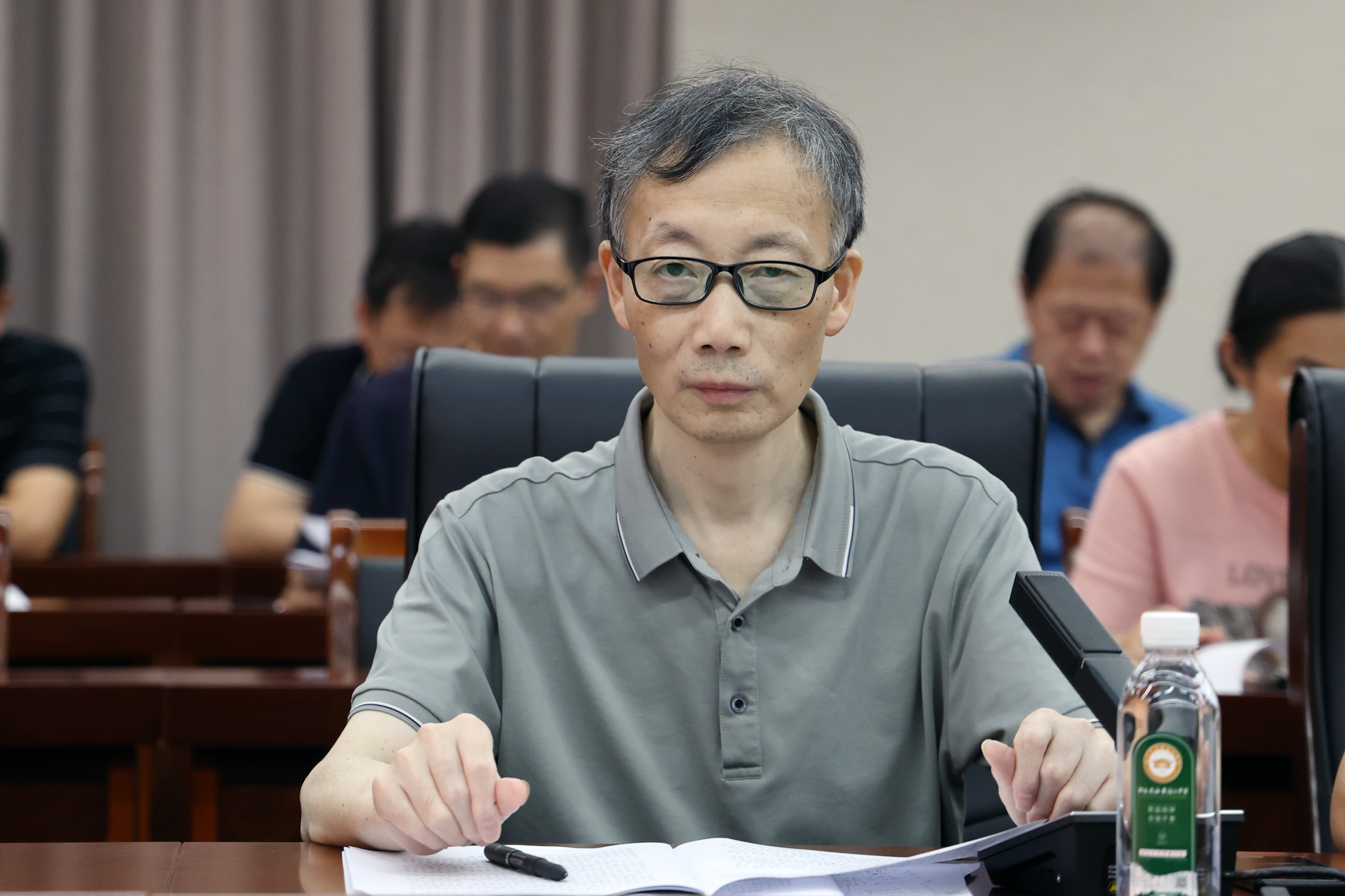 b89c088488bd441b9569543aa2a88af4.jpg b89c088488bd441b9569543aa2a88af4.jpg